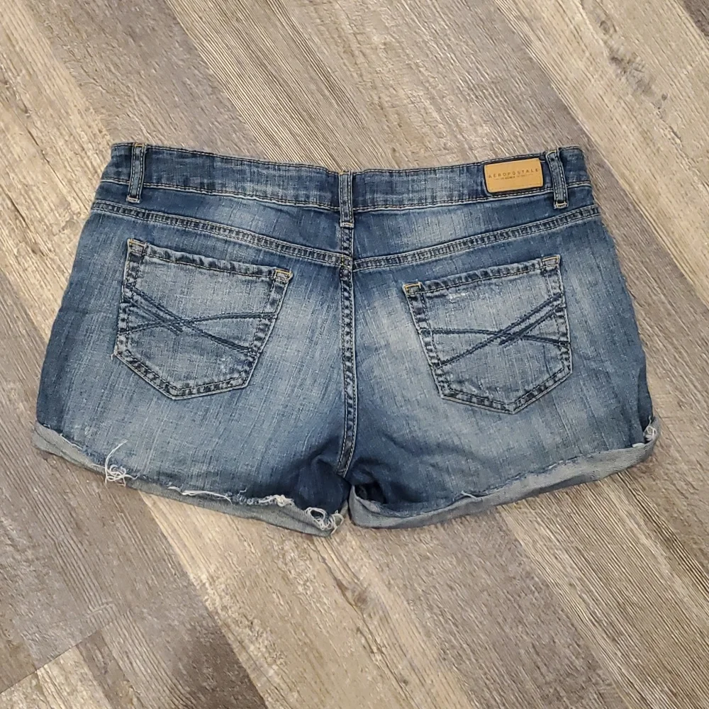 Aeropostale midi distressed denim blue jean shorts women size 10